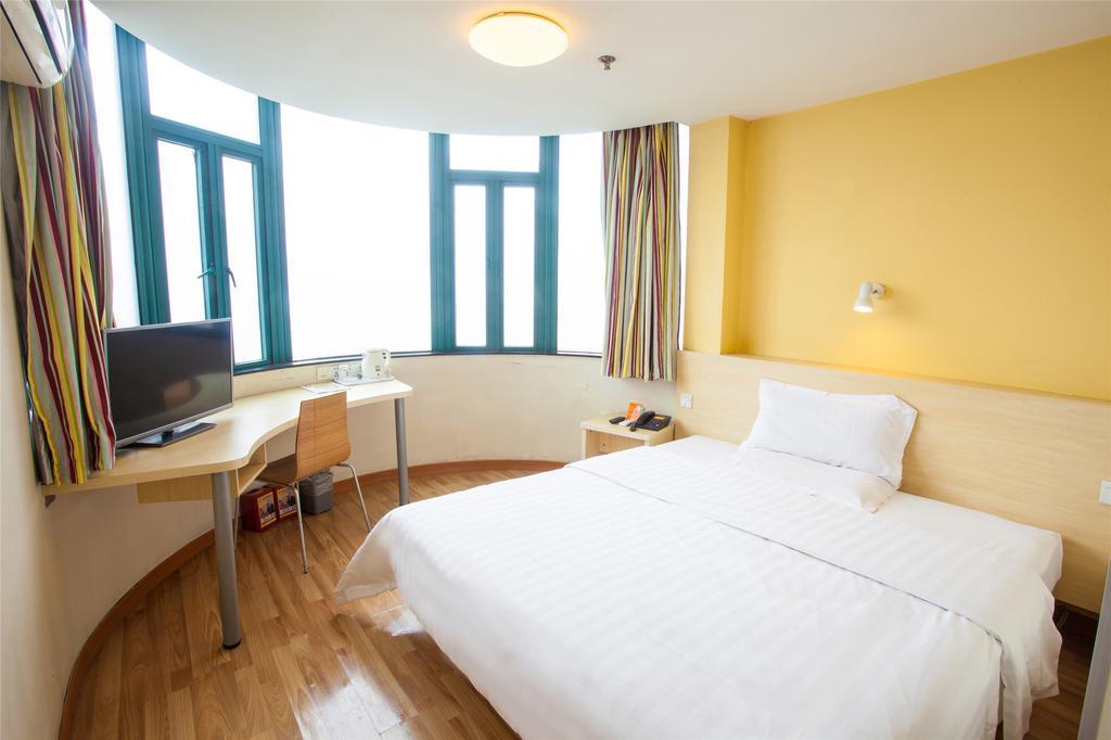 7Days Inn Shanghai Lujiazui Kültér fotó