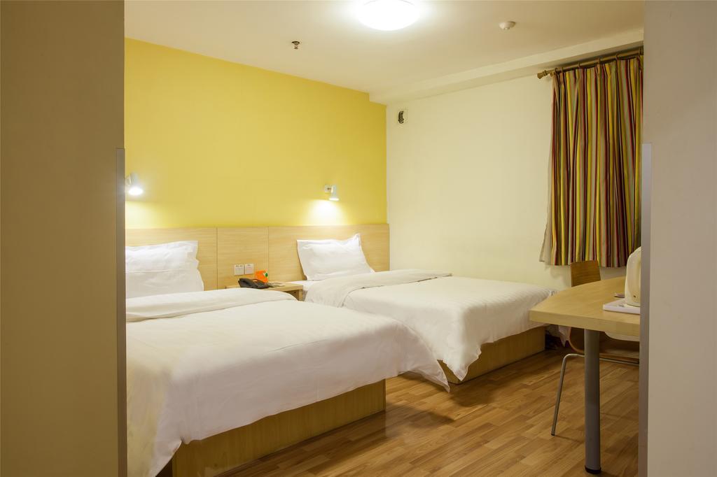 7Days Inn Shanghai Lujiazui Szoba fotó