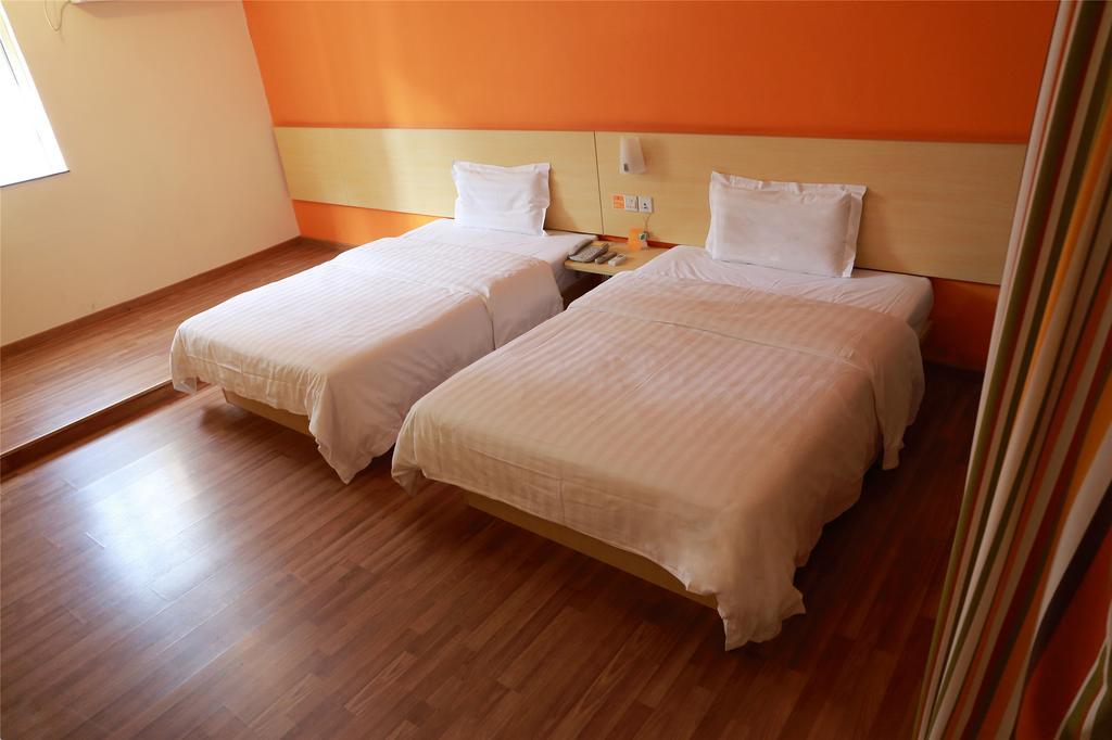 7Days Inn Shanghai Lujiazui Szoba fotó