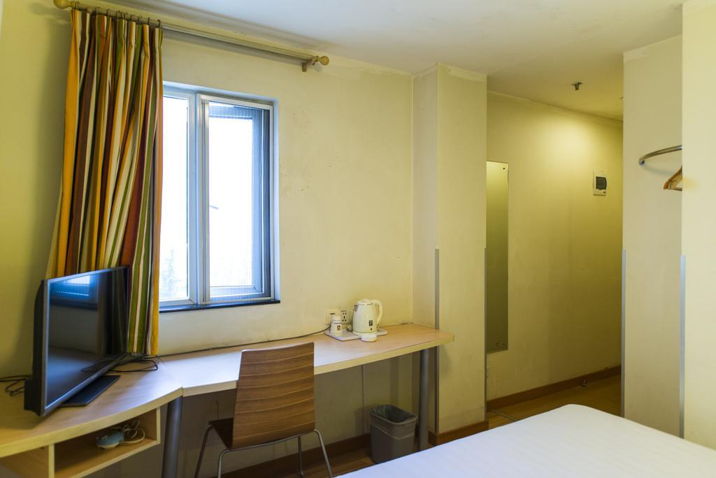 7Days Inn Shanghai Lujiazui Kültér fotó